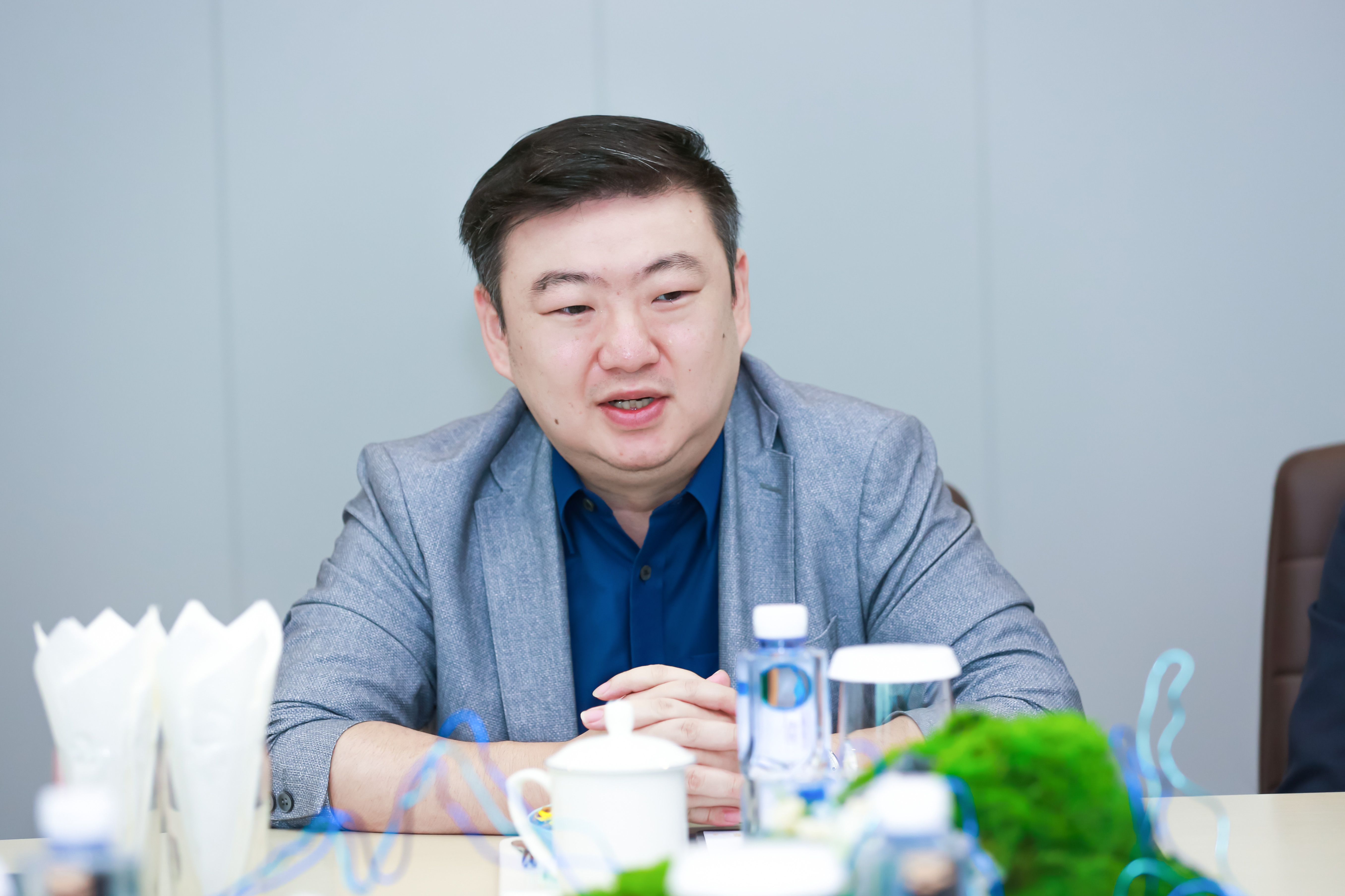 新跨越，筑未来|轻松易筑与卓越商企服务牵手合作
