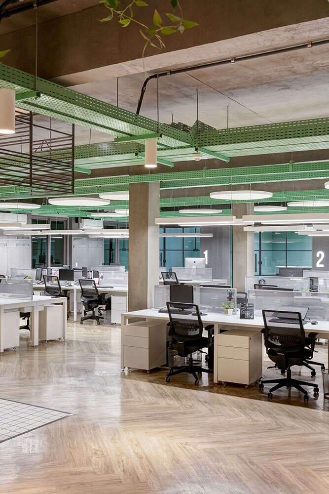 舒适别致，以绿色为主色调的办公室设计案例赏析