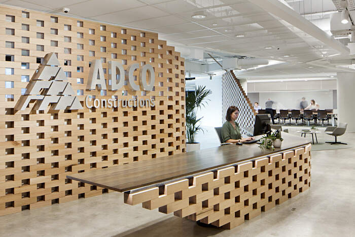 ADCO办公室装修设计，使用传统建筑材料