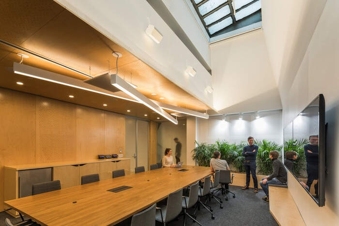Slack办公室装修设计丨简约办公风格