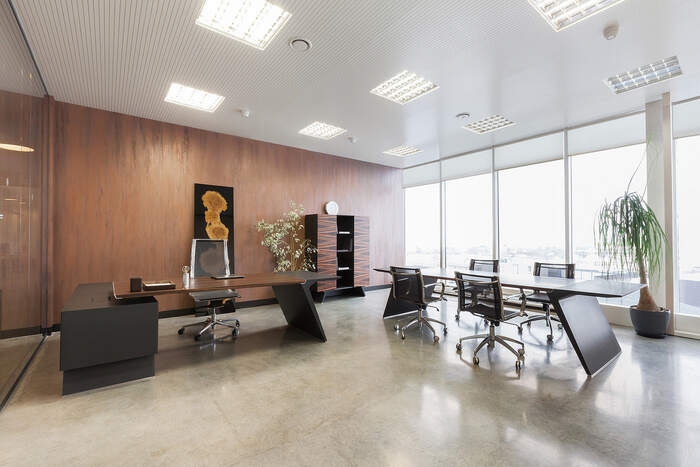 纳亚达办公室装修设计，现代化舒适办公环境