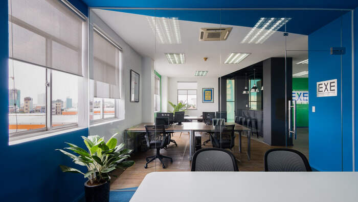 EXE Corp公司办公室装修项目，充满活力的办公环境