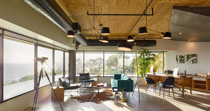 Procore办公室装修设计，商务风体现出创新独特性