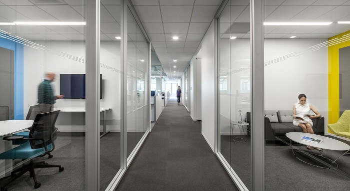 斯堪斯卡办公室设计，设计出透明感办公环境