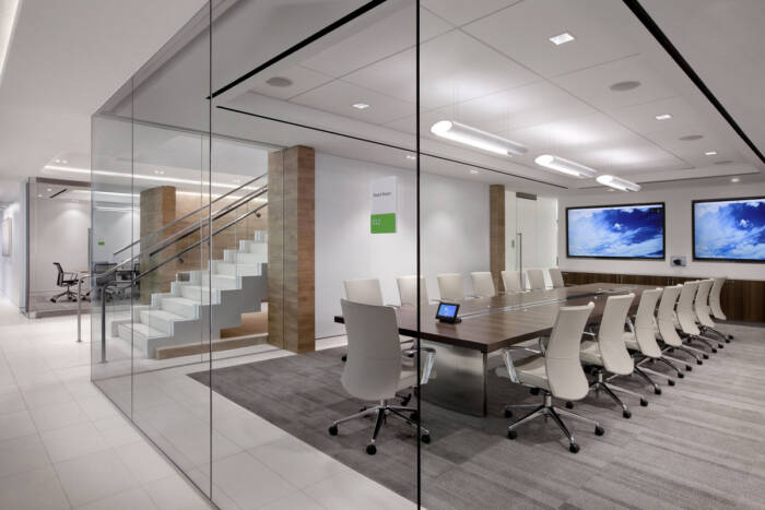 RS投资公司办公室装修项目，简约精致环境