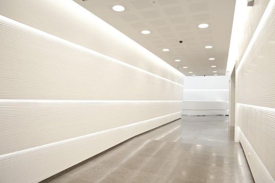 深圳办公室装修墙面翻新的基本步骤有哪些？