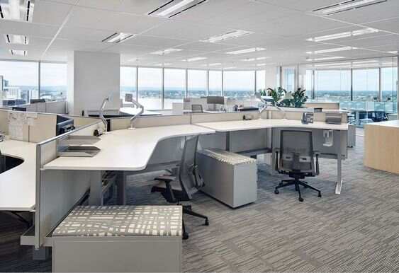 深圳办公室装修如何利用空间光感？