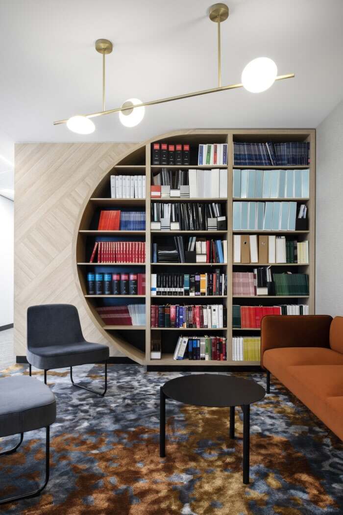 MolinoCahill 现代办公室装修方案，提供高质量办公环境