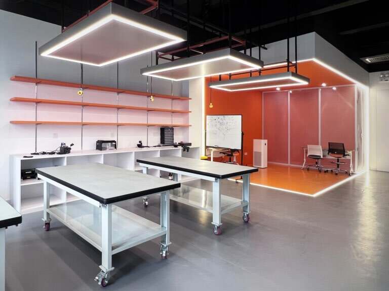 深圳Bobbin 技术办公室公司，该办公室装修创造多样化办公环境