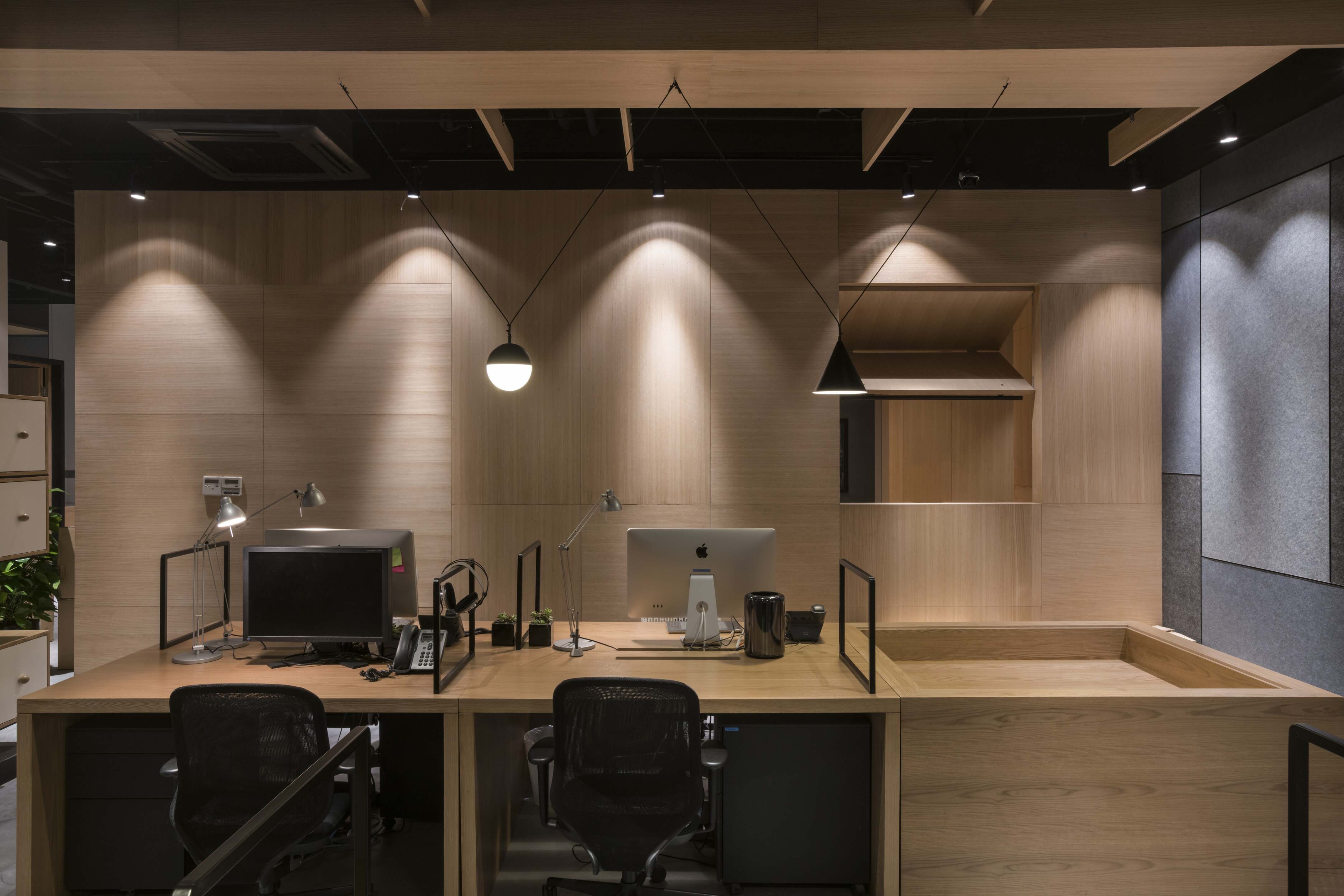 比较吸引人的办公室装修设计风格有哪些？