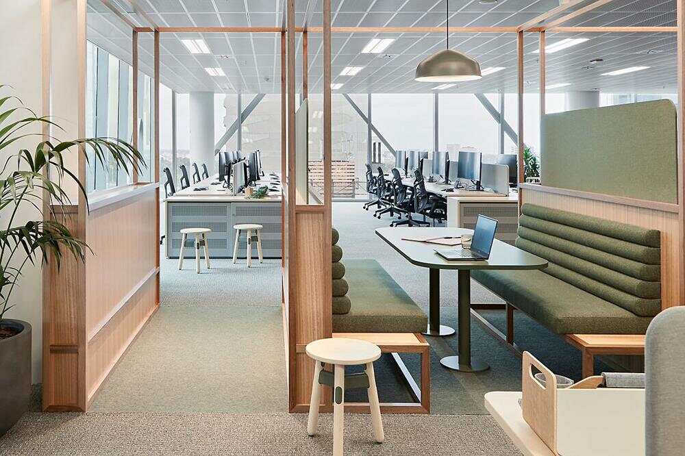 深圳办公室装修中的智能照明方案