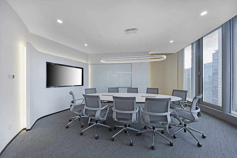 深圳办公室装修的简约风格与设计元素