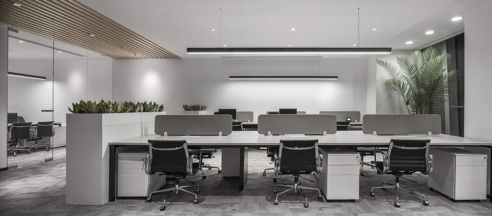 专业办公室装修解决方案丨满足企业需求与员工舒适度
